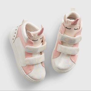 π¦SALEπ¦Toddler Unicorn Sneakers